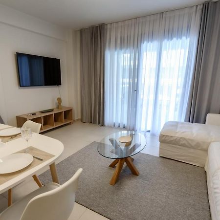 Itaka Familiy Apartments - Halkidiki Suites Com Nikíti Eksteriør bilde